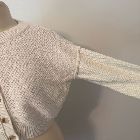 Sincerely Jules Cream Waffle Knit Button Front Cardigan Size Small - Picture 3 of 6